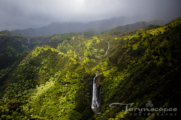 Manawaiopuna Falls